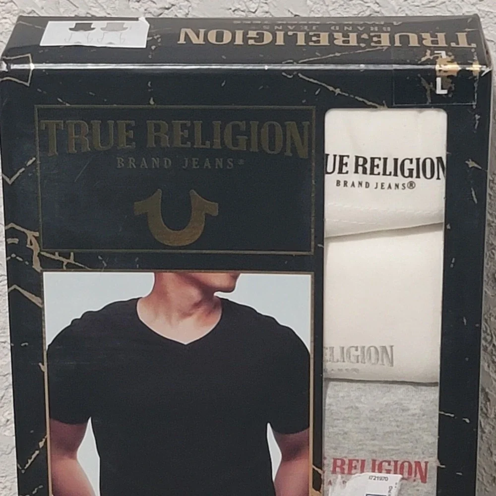 True‎ Religion T Shirts 4-Pack V Neck Mens Large (42-44) Cotton Multicolor Tees